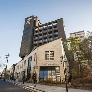 주니비노 호텔