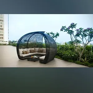 V Lavender 4*, Singapore Singapore